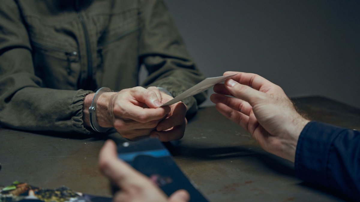 Referencial. Los hombres enviaron mensajes extorsivos a la comerciante en los que le exigían el pago de $3.000.