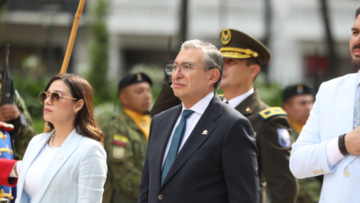 El presidente del CNE José Cabrera habló del clima y el monitoreo a los recintos electorales.