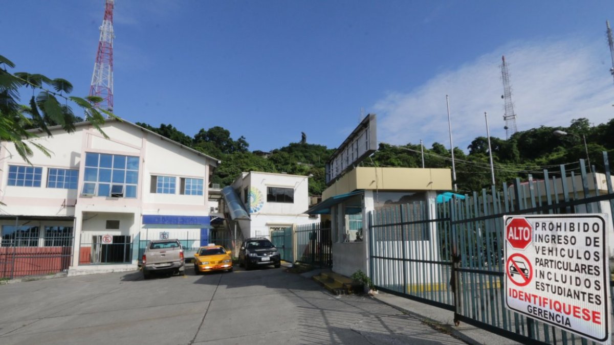 El Hospital Neumológico Alfredo J. Valenzuela está cerrado desde 2017. Especialistas insisten en la necesidad de recuperar el lugar para fortalecer la atención de pacientes con tuberculosis.
