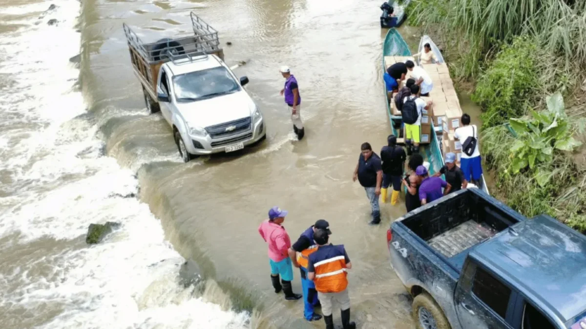 Imagen referencial: Las intensas lluvias de la noche del domingo 18 y la madrugada de este lunes provocaron inundaciones en diferentes sectores.