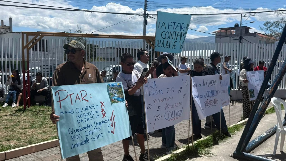 Moradores de Tumbaco participaron en la asamblea consultiva sobre la construcción de la PTAR, prevista en el sector de Churoloma.