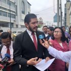 Hace tres semanas, un grupo de abogados protestó por el alza de las inscripciones.