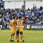 Roberto Ordóñez anotó el empate para los cetáceos.