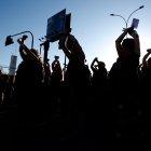 Origen. La puesta en escena de Las Tesis comenzó en Chile y se ha replicado en ciudades de todo el mundo. En la imagen, una de las convocatorias en Santiago de Chile.