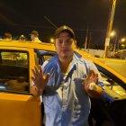 Tras el incidente, el conductor del taxi resultó con un dedo lastimado.