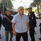 El presidente de la Conaie, Jaime Vargas, asistió a la Fiscalía a rendir versión.