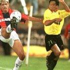 Anthony De Ávila (d), formó parte del Barcelona que eliminó a Cerro en 1998.