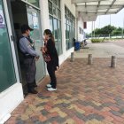 l movimiento en el Hospital del Guasmo es tranquilo.