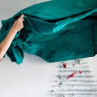 Referencial. La industria de hogares privados con servicio doméstico es en donde las mujeres invierten más tiempo.