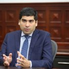 El vicepresidente Otto Sonnenholzner dio nuevas medidas, entre ellas, la restricción de vuelos internacionales.