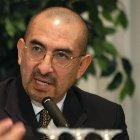 Elmer Huerta, reconocido médico que alerta sobre la situación del la pandemia del coronavirus en países como Ecuador.