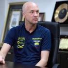 Jordi Cruyff, seleccionador ecuatoriano, no es partidario de las pretemporadas extensas.