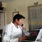 Desde sus casas, los estudiantes de Medicina contestan las llamadas que ingresan al 171.