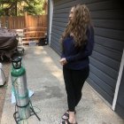 Los tanques duran entre tres y cinco horas. Deben recargarse.