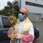 Acto. El Santísimo Sacramento partió desde Durán.