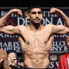 Amir Khan, medallista olímpico que estima que la pandemia fue creada para deshacerse de los humanos.