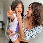 La actriz y empresaria de moda junto a la pequeña Amelia.