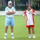 Cachín Blanco (i) llegó en 2005 a Emelec, junto al DT está Leonardo Luppino, volante argentino.