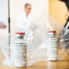 El Remdesivir es un antiviral que ralentiza la producción de nuevas partículas de virus.