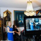 Astrid Achi, desde su casa, ofrece clases y conciertos en vivo.