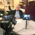 El politólogo y lingüista Noam Chomsky participará en el encuentro virtual.