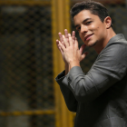 José Ramón nació en Caracas. Es conocido por las novelas "Túkiti, crecí de una" y Para verte mejor.