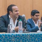 Francisco Egas (i) y Jaime Estrada, el binomio que llegó a Ecuafútbol con la promesa de iniciar una nueva era, hoy luce más distante.