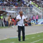 Humberto Pizarro no pudo terminar la temporada al mando de Orense.