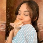 Nubia Sandoval rescata a estos pequeños que se han quedado huérfanos.