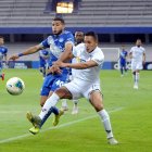 El equipo albo se fue por delante en el marcador al finalizar el primer tiempo.