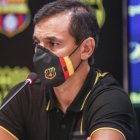 Fabián Buston, entrenador de Barcelona, ahora apunta a ganar la segunda etapa del campeonato.