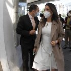 Juicio. Silvana Pástor, una de 15 procesados por el caso Singue, acudió a la Corte al juicio por peculado que se instaló este lunes.