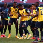 Los jugadores de la Tricolor festejaron la goleada 4-2 por todo lo alto.