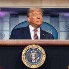 Donald Trump, durante una conferencia de prensa en la que cuestionó, sin dar evidencias ni fundamentos, los resultados parciales de las elecciones en Estados Unidos.