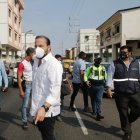 Es el gobernador del Guayas. Licenciado en Comercio Internacional y máster en Administración de Empresas. Fue candidato a la Alcaldía de Durán en las pasadas elecciones seccionales bajo el auspicio del movimiento Centro Democrático. 
PERIODISTA : DIANA SOTOMAYOR

FECHA : 26/11/2020 

Agencia (ag-extra)