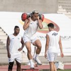 Manu Balda trabaja con el objetivo de darle éxitos a Guayaquil City esta temporada.