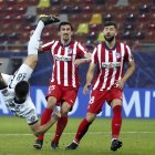 Oliver Giroud marcó el único gol del cotejo tras esta acrobática chilena.