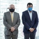 Mauricio Pozo, ministro de Finanzas, y César Litardo, presidente de la Asamblea Nacional, se reunieron este 4 de marzo de 2021.