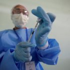 Israel tiene interés en producir su vacuna contra la covid-19 en Argentina