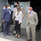 Los abogados de Enrique Espinosa de los Monteros y David Proaño (con proceso en Ecuador) dicen que su detención es ilegal.