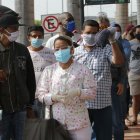 Estampa. La mayoría de guayaquileños usa mascarilla. Sin embargo, hay quienes preferirían no llevarlas.