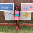 La tenista ecuatoriana venció 7-6, 3-6 y 6-4 a Katarina Kozarov.