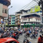 Quevedo. El martes, después de que la policía ejecutara allanamientos, los perjudicados protagonizaron una movilización en apoyo a Big Money.