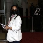 Jiménez se presentó en el pleno y conversó con medios de comunicación antes de la instalación.