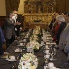 Los legisladores de la ID acudieron al palacio de Carondelet, en Quito, para hablar sobre el subsidios a los combustibles, el plan de desarrollo económico y más.