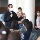 Gestión. El canciller Juan Carlos Holguín mantiene reuniones con los padres de los estudiantes en Ucrania para convencerlos de que regresen a Ecuador.