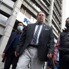 El coordinador jurídico de la Asamblea, Santiago Salazar, ingresó este 8 de abril la denuncia en la Fiscalía General del Estado.