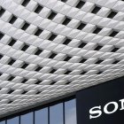 Fotografía de archivo en la que se registró un logo de la compañía japonesa SONY, en Tokio (Japón).