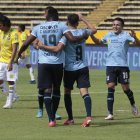 Universidad Católica ganó con contundencia ante un irreconocible Gualaceo.