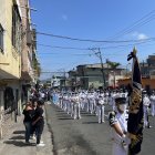 Los moradores del sector esperan ansiosos el comienzo de la marcha.